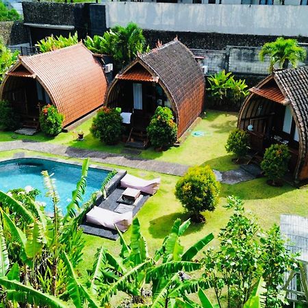 Pondok Sari Homestay Ungasan Buitenkant foto