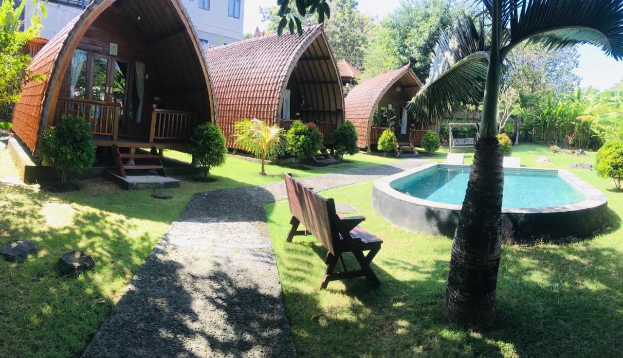 Pondok Sari Homestay Ungasan Buitenkant foto