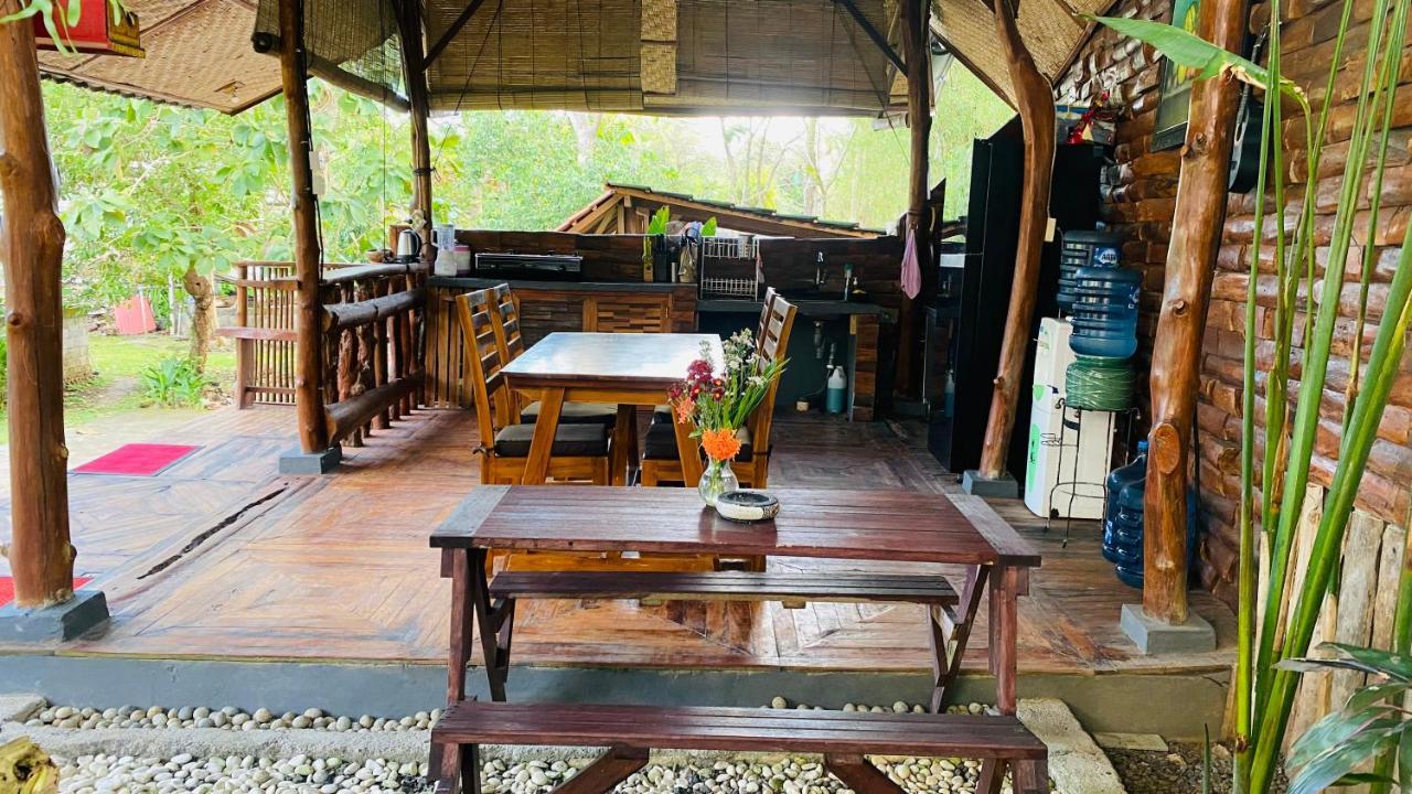 Pondok Sari Homestay Ungasan Buitenkant foto